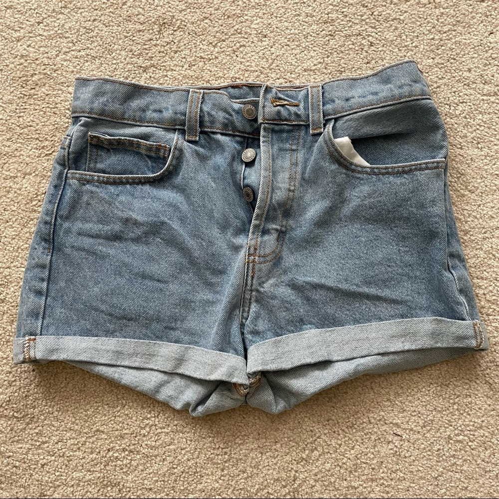 Brandy Melville mom jean shorts light blue